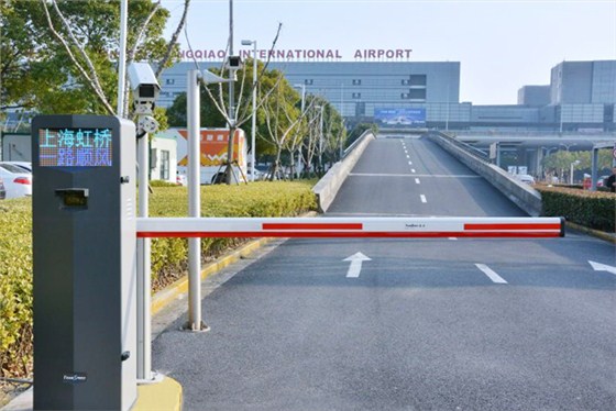 機(jī)場(chǎng)1