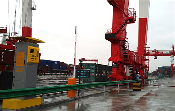 德亞工業(yè)級(jí)道閘