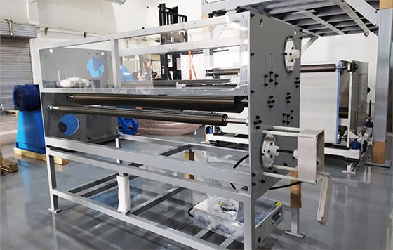  熔噴生產(chǎn)線