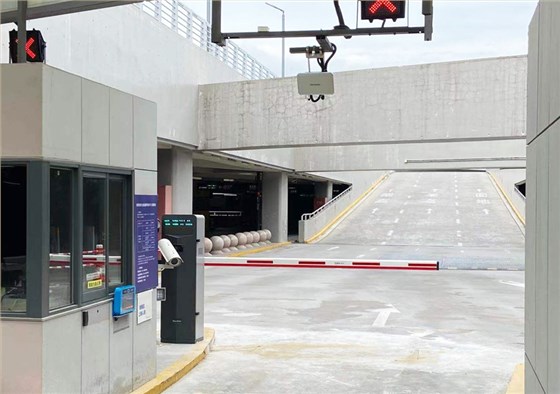 德亞虹橋機(jī)場道閘