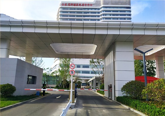 濟南質子醫(yī)院德亞欄桿機