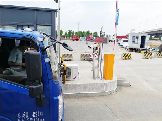 德亞物流園區(qū)車牌識別