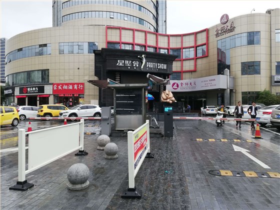 德亞商業(yè)區(qū)停車場(chǎng)管理系統(tǒng)門禁道閘