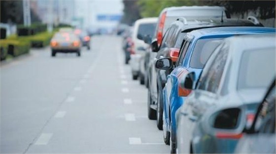 城市路內(nèi)停車