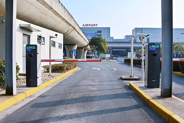 德亞工業(yè)級一體化道閘