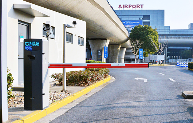 德亞工業(yè)級(jí)道閘