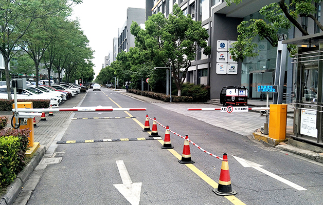 德亞定制化廠區(qū)車輛管理系統(tǒng)