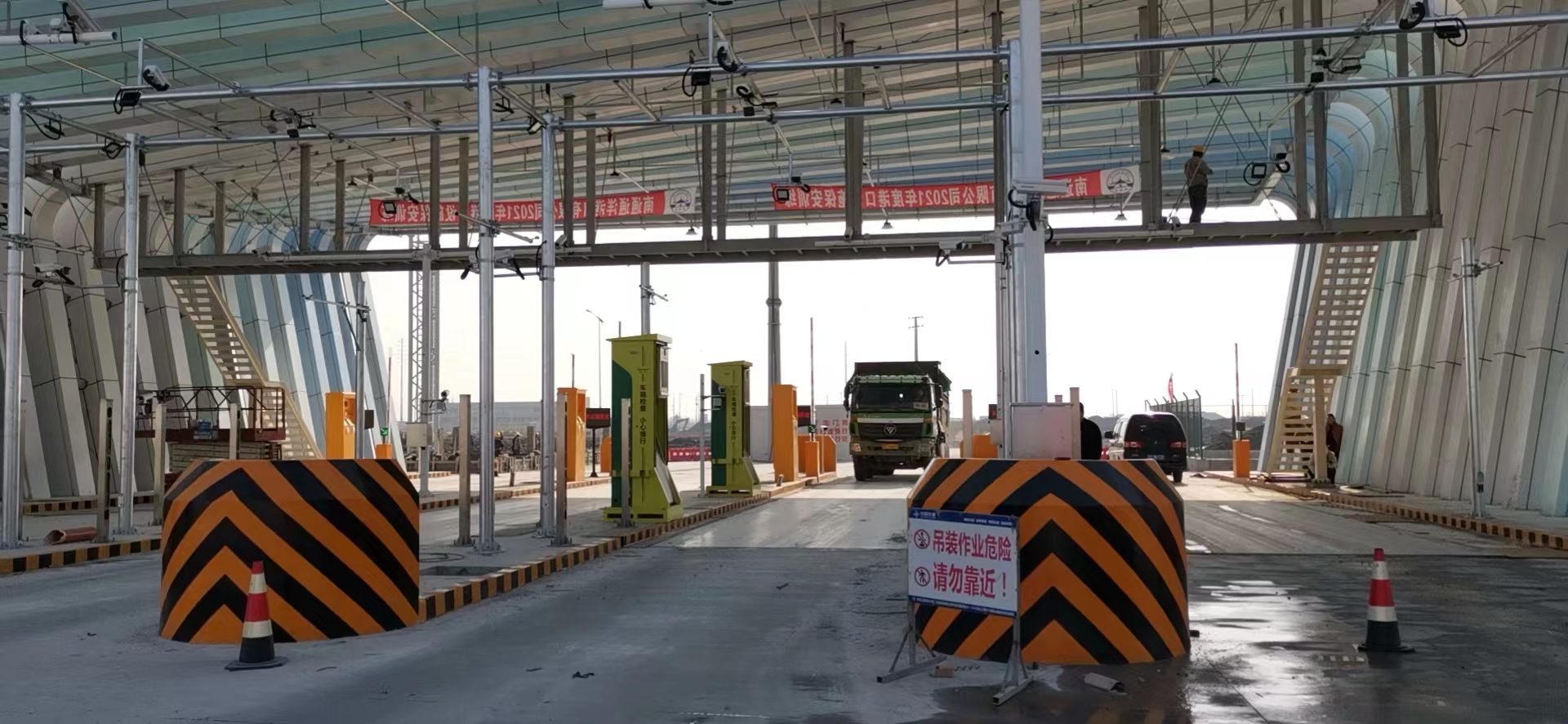 德亞港口施工現(xiàn)場(chǎng)