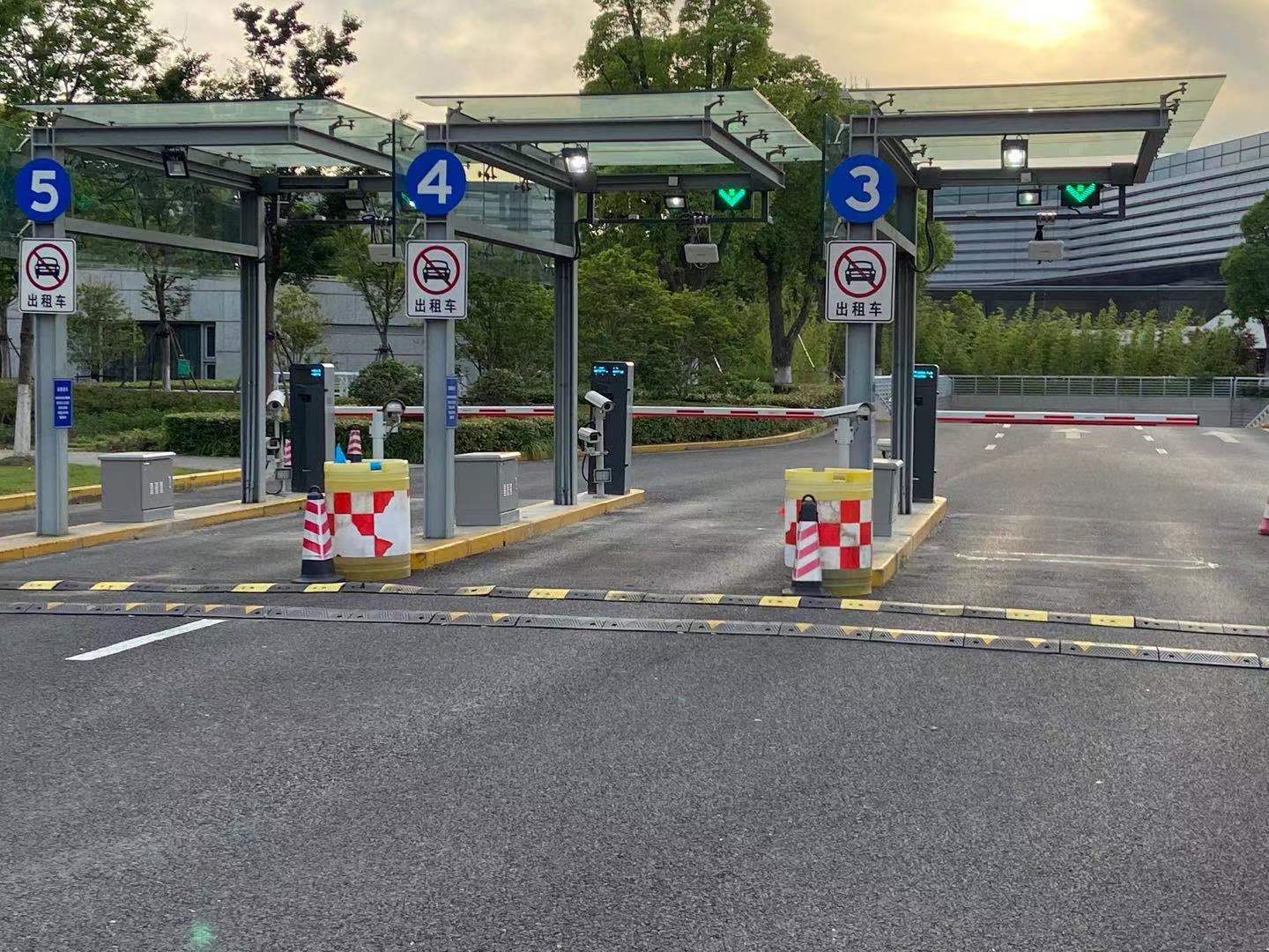 上海虹橋機(jī)場(chǎng)