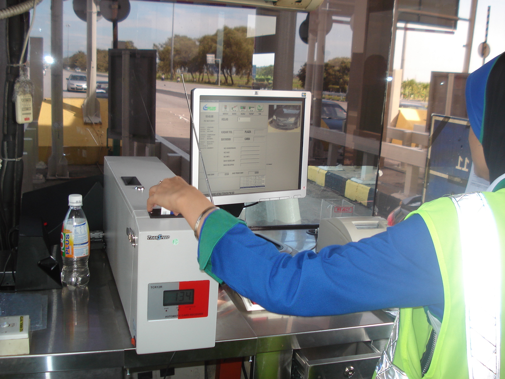 德亞桌面收卡機