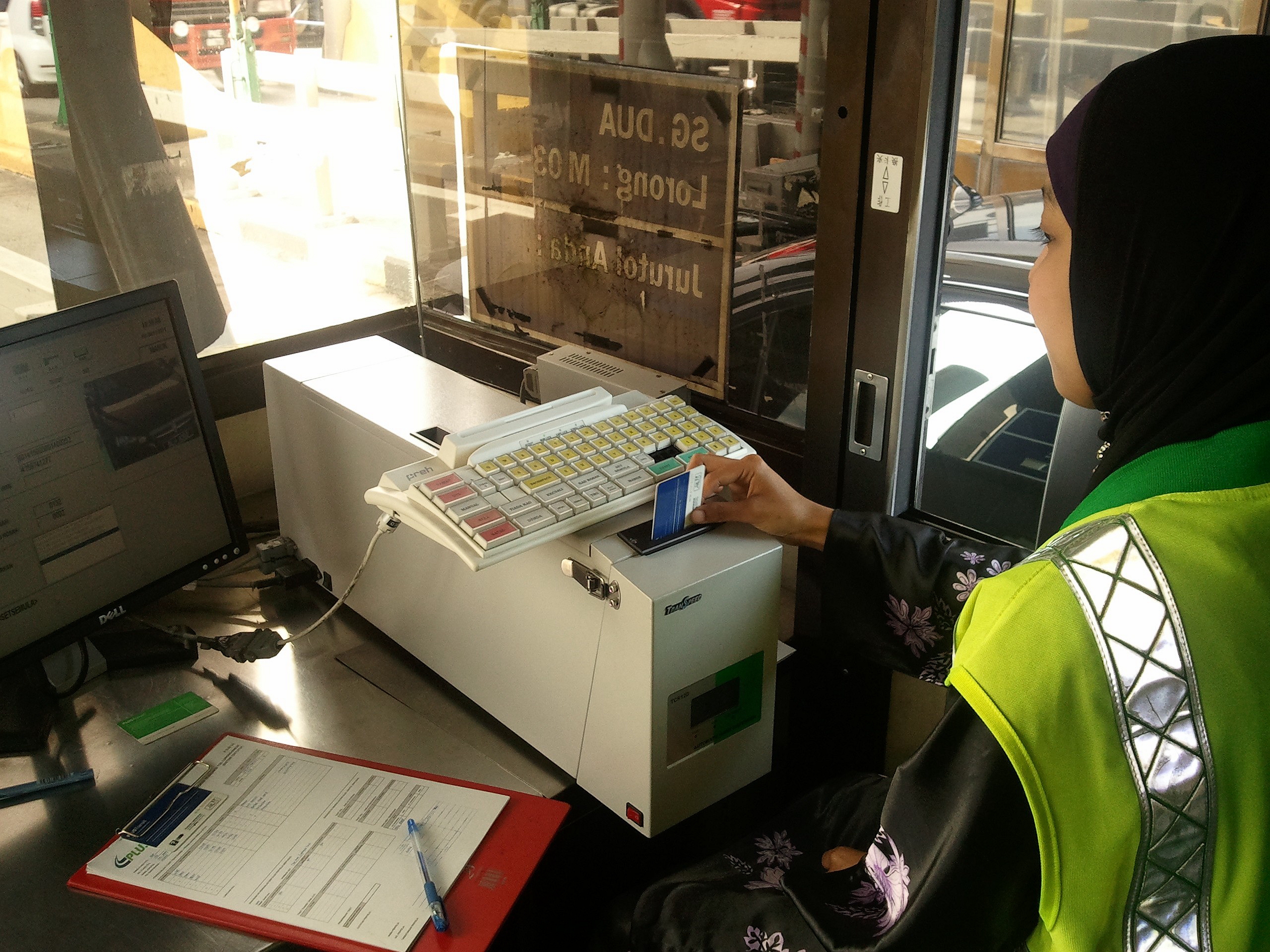 德亞桌面發(fā)卡機